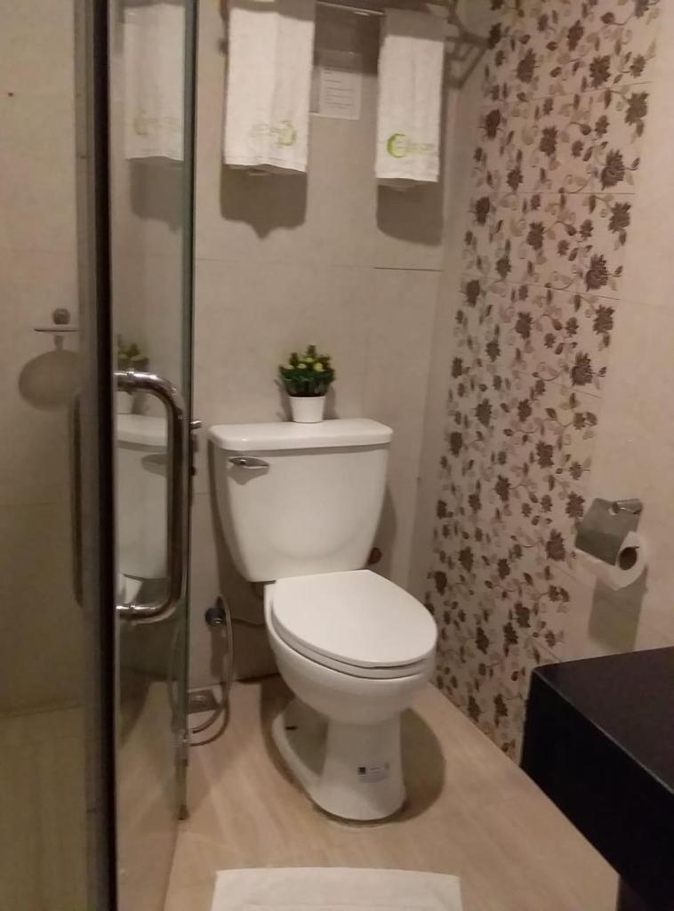 Coral Cliff Hotel photo 1