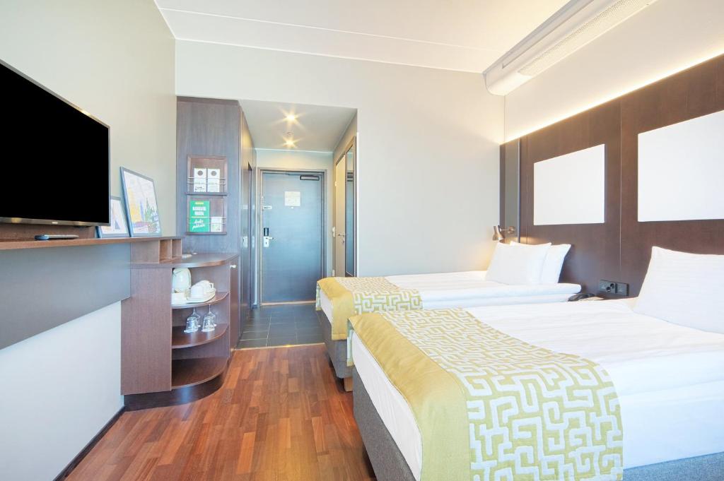 Двухместный (Двухместный номер с 2 отдельными кроватями), Holiday Inn Helsinki West - Ruoholahti