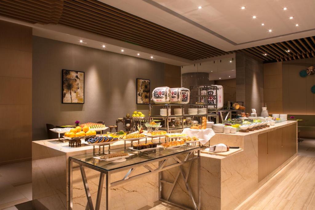Holiday Inn Hangzhou Gongshu, an IHG Hotel photo 3