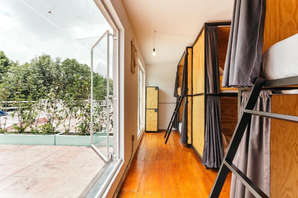 Номер (Кровать в общем 10-местном номере для женщин), CASA MX Alameda