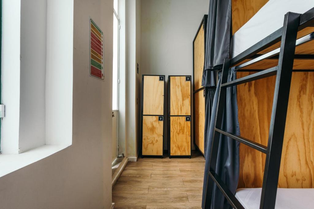Номер (Кровать в общем номере для мужчин и женщин с 10 кроватями), CASA MX Alameda