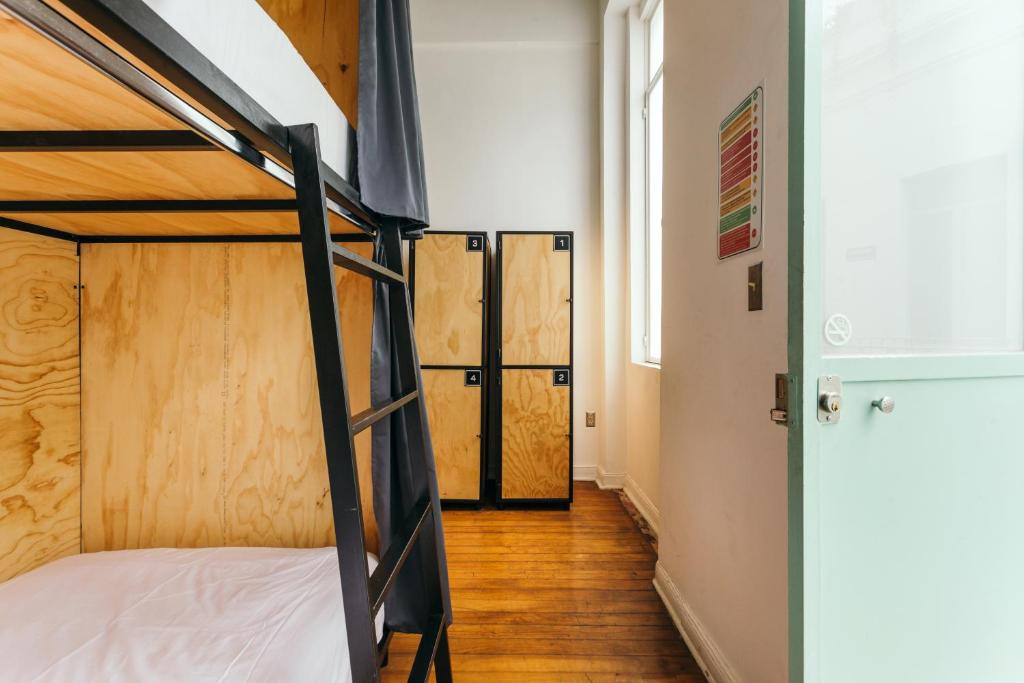 Номер (Кровать в общем 10-местном номере для женщин), CASA MX Alameda