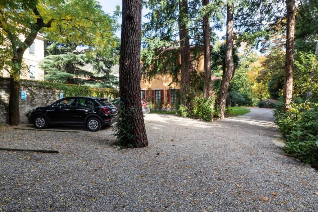 Bilocale nel Parco di Villa Erba photo 3