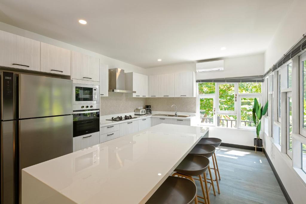 Вилла (Вилла), Patong Garden House - Luxury Villa in Patong Hills