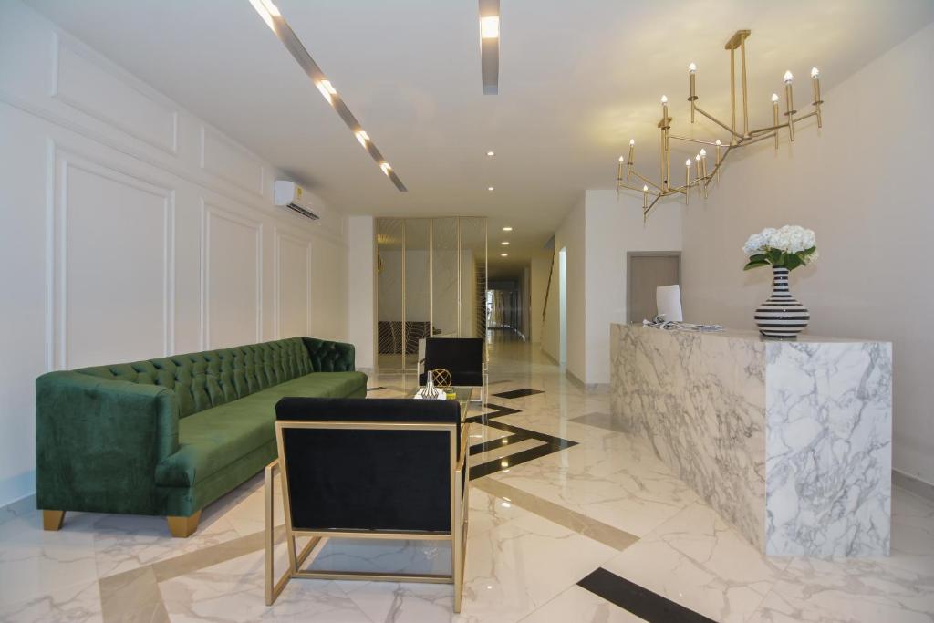 Hotel OR Suites photo 4