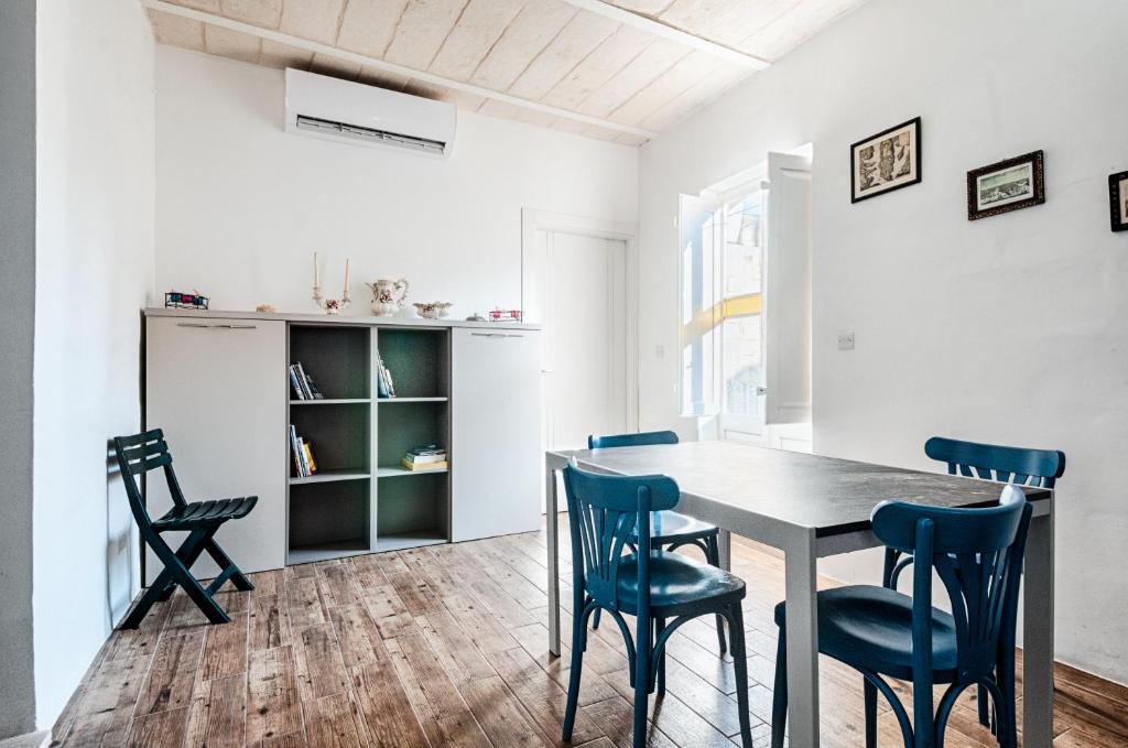 Kalkara Cosy 2 Bedroom Maisonette photo 4