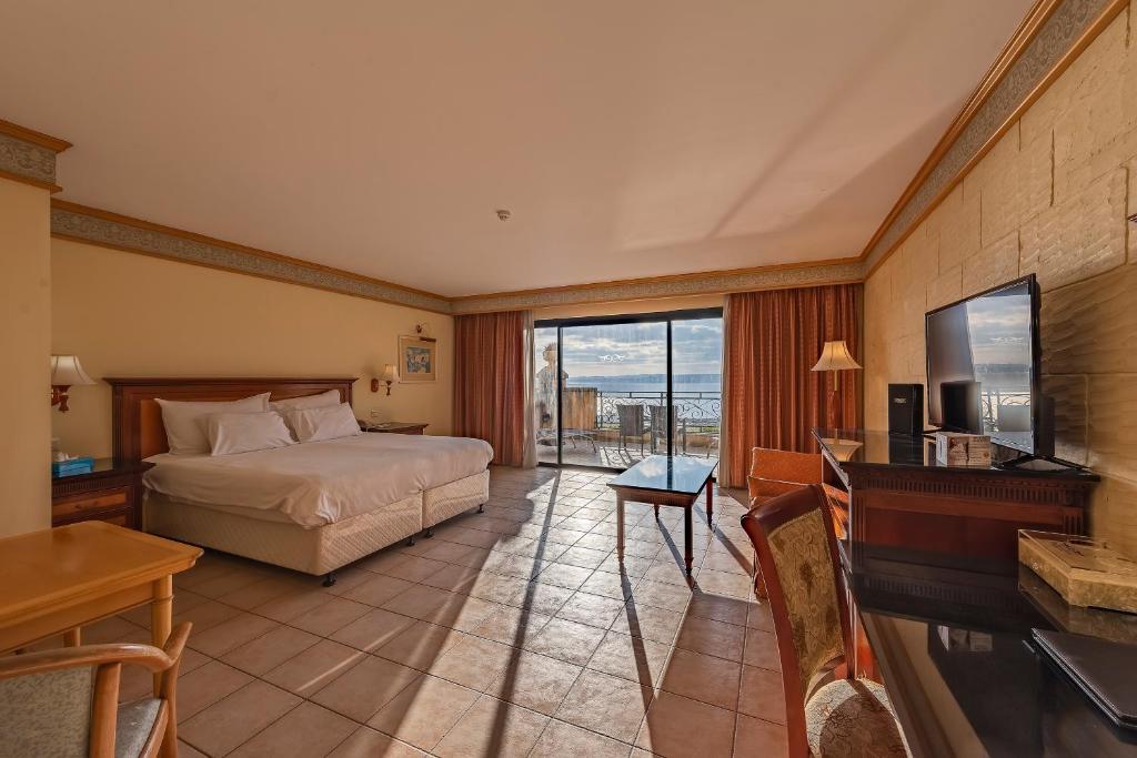 Grand Hotel Gozo photo 2