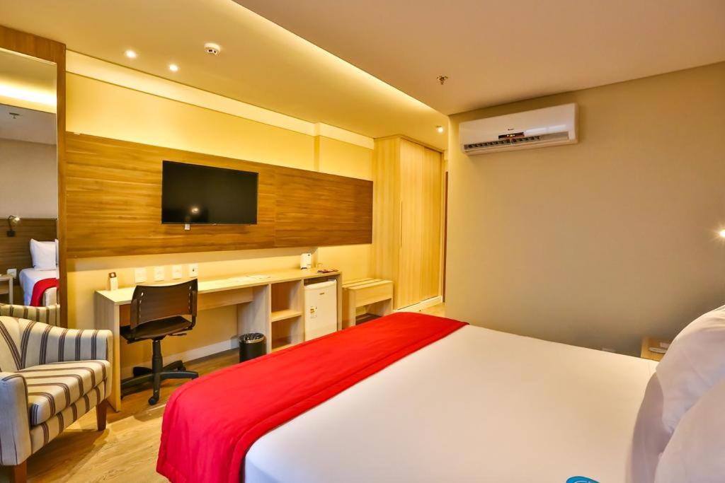 Ibiza Plaza Hotel photo 2