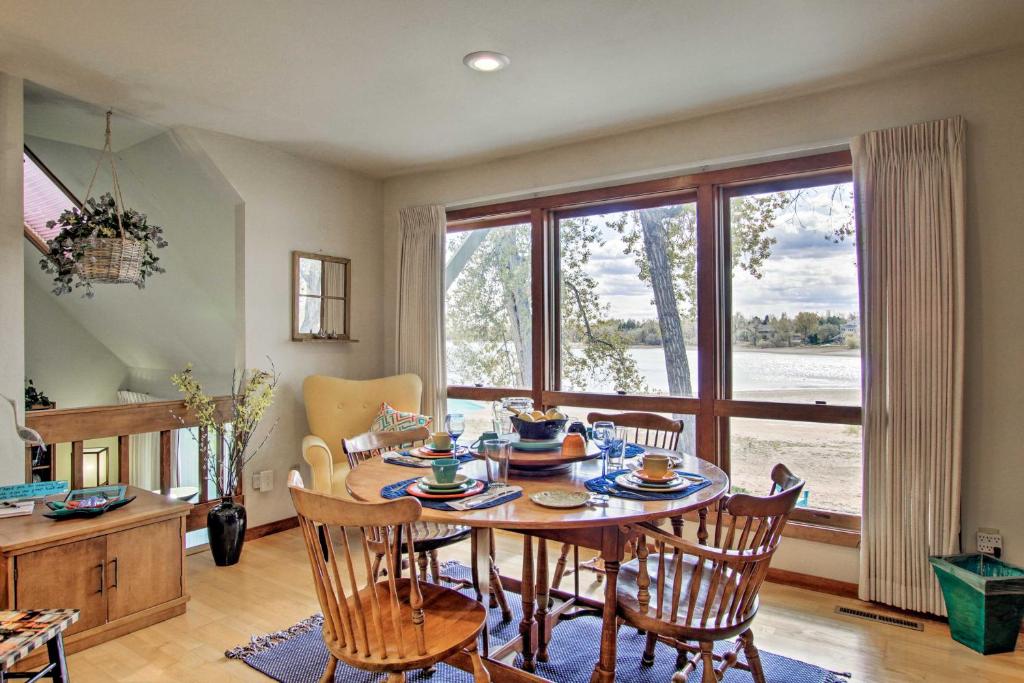 Lakefront Fort Collins Townhome, Only 3 Mi to CSU! photo 4