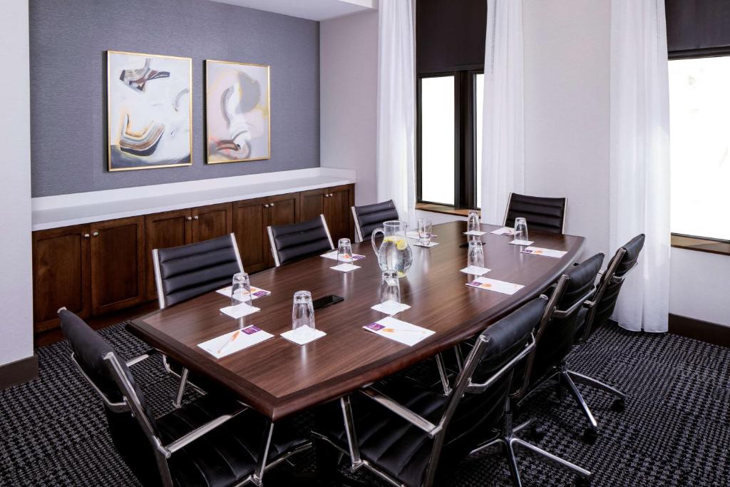 Hyatt Place Mount Pleasant Towne Centre photo 3
