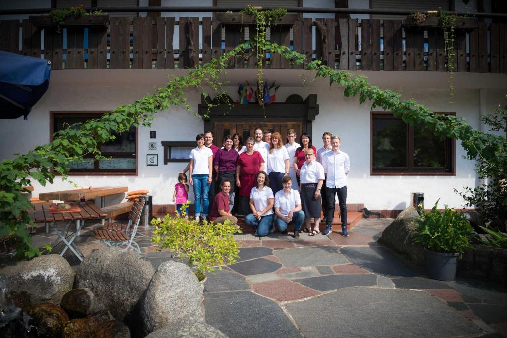 Landgasthof Brunnenwirt Zum Meenzer photo 1