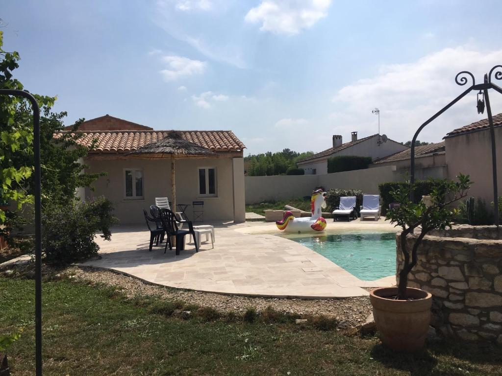 Coquet 2 pièces au calme avec piscine (2/4 pers) photo 2