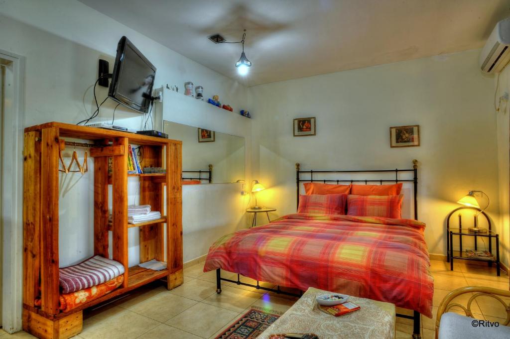 Country lodging in Manot photo 4