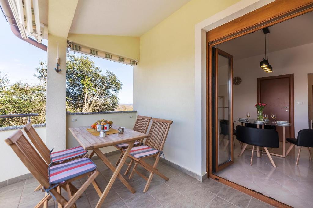 Apartment Samanta photo 3
