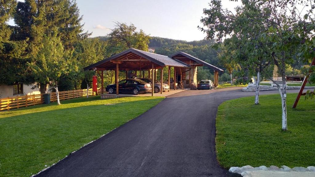 Seoski turizam Melovic photo 2