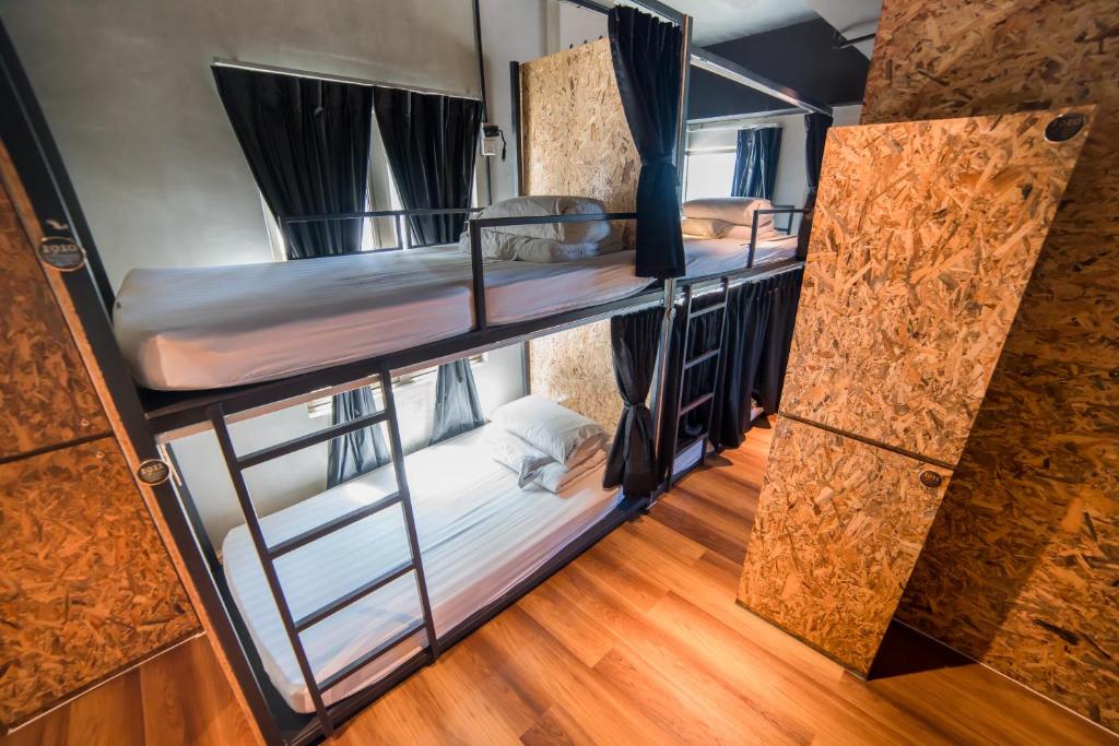 Homy Seafront Hostel Room Type - Bunk Bed in Mixed Dormitory Room