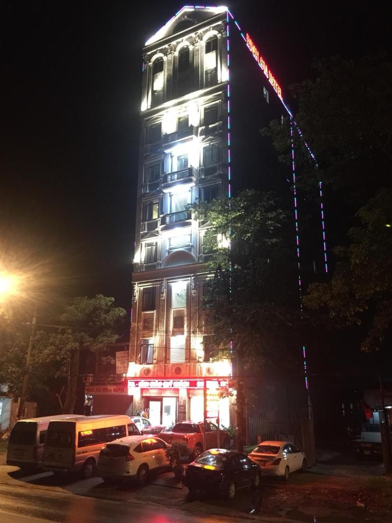 Đinh Gia Hotel