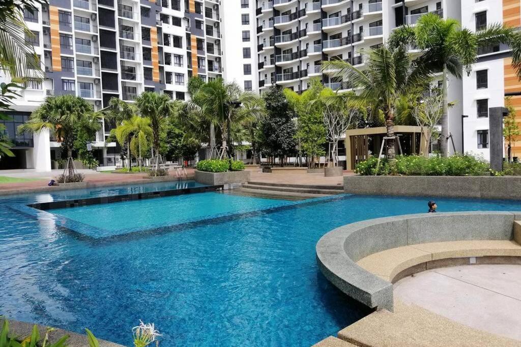 Casa Raudhah @ Timurbay Seafront Residence photo 2