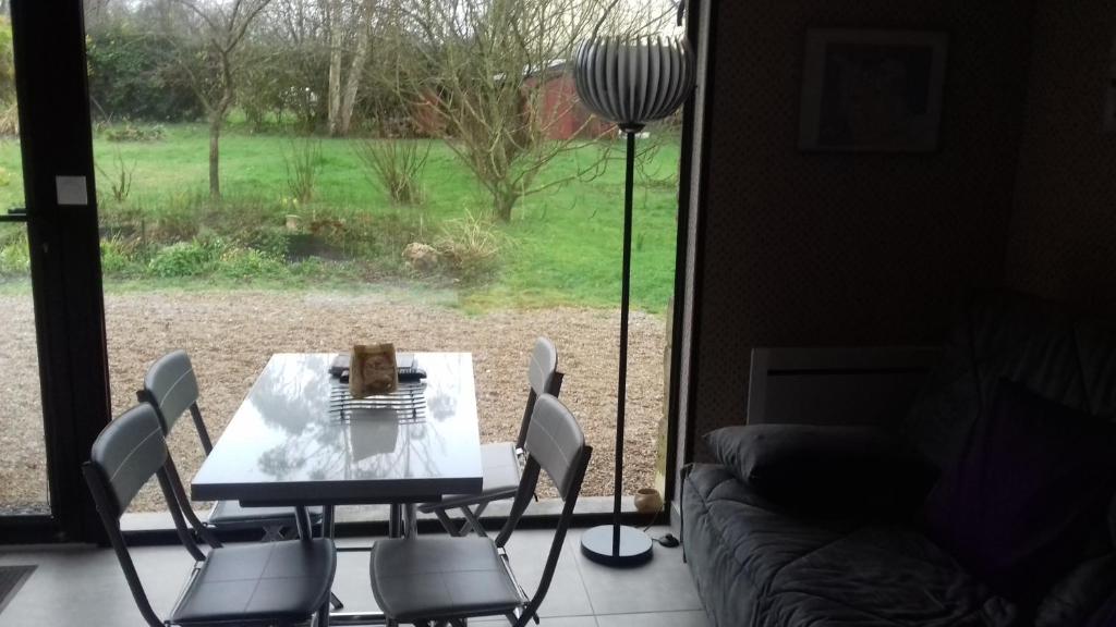 LA ROUGIE photo 4