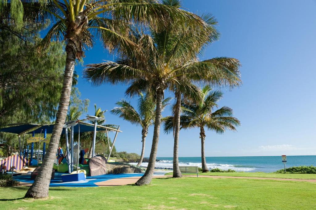 Nautilus Beachside Apartments photo 3