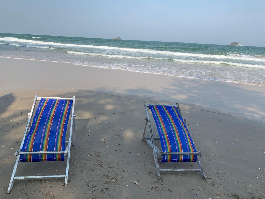 Mexican Beachfront Condo photo 1
