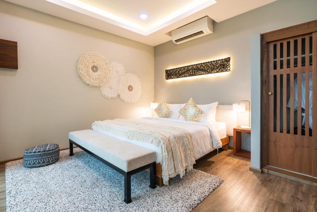 Zee Luxury Boutique Hotel photo 4