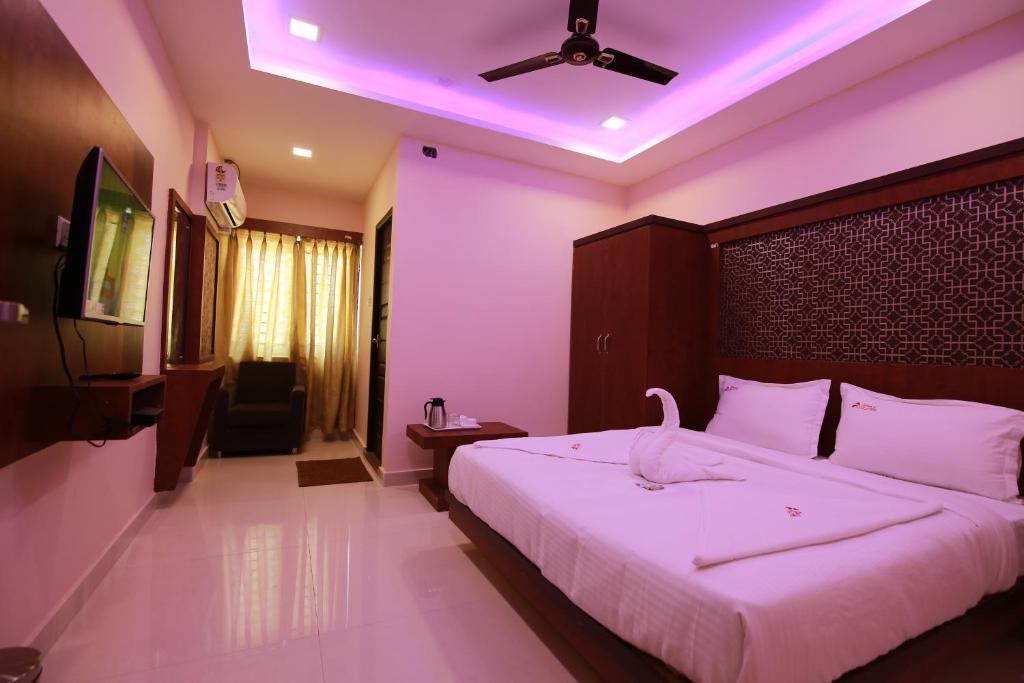 Двухместный (Двухместный номер Делюкс с 1 кроватью), Hotel Apple Suites