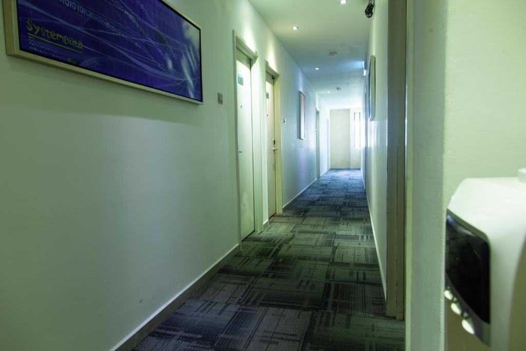 M Design Hotel @ Shamelin Perkasa photo 2