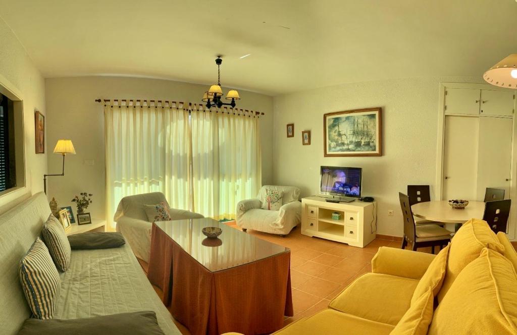 Apartamento almadraba playa photo 3