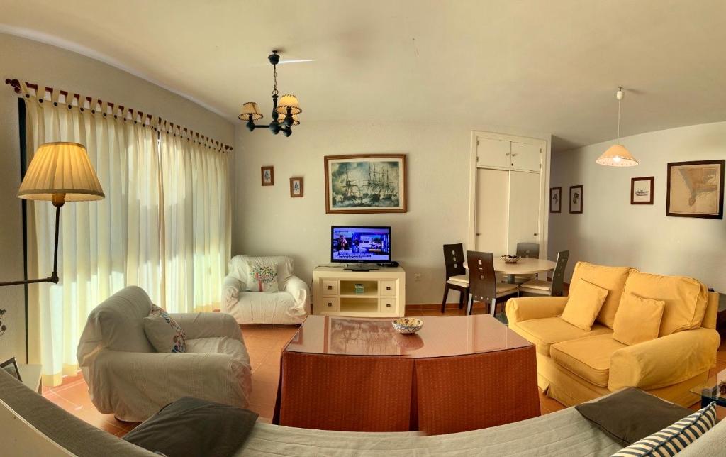 Apartamento almadraba playa photo 4