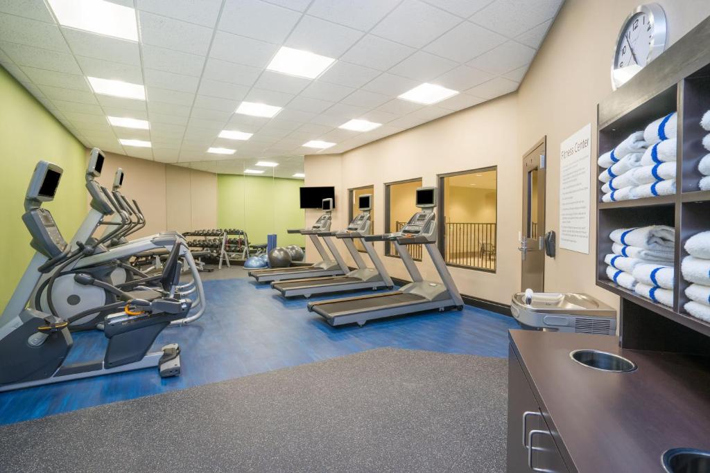 Holiday Inn - Terre Haute, an IHG Hotel photo 3