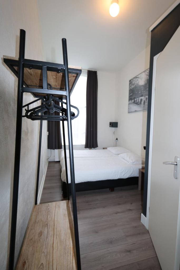 Двухместный (Двухместный номер с 2 отдельными кроватями и душем), Budget Hotel Hortus