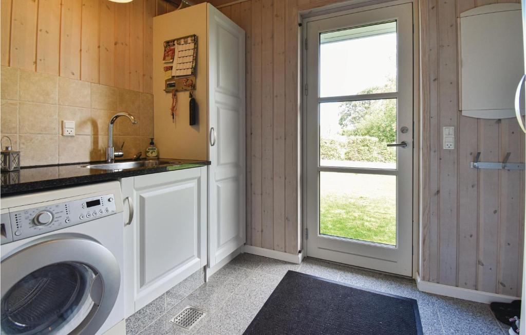 Amazing Home In Martofte With 3 Bedrooms And Wifi photo 2