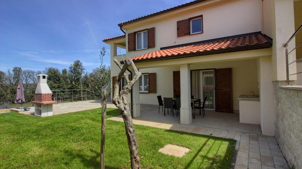 Luxury villa Mar with pool 200m from the beach and restaurants photo 4