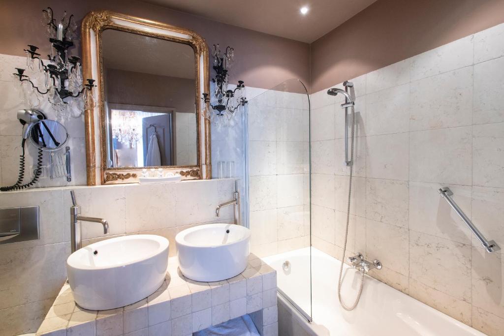 Двухместный (Двухместный номер Делюкс с 1 кроватью), l'Auberge Damhotel