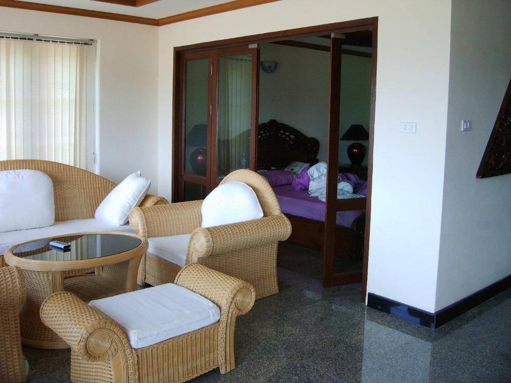 Апартаменты (Апартаменты с 2 спальнями), Prince Edouard Apartments & Resort