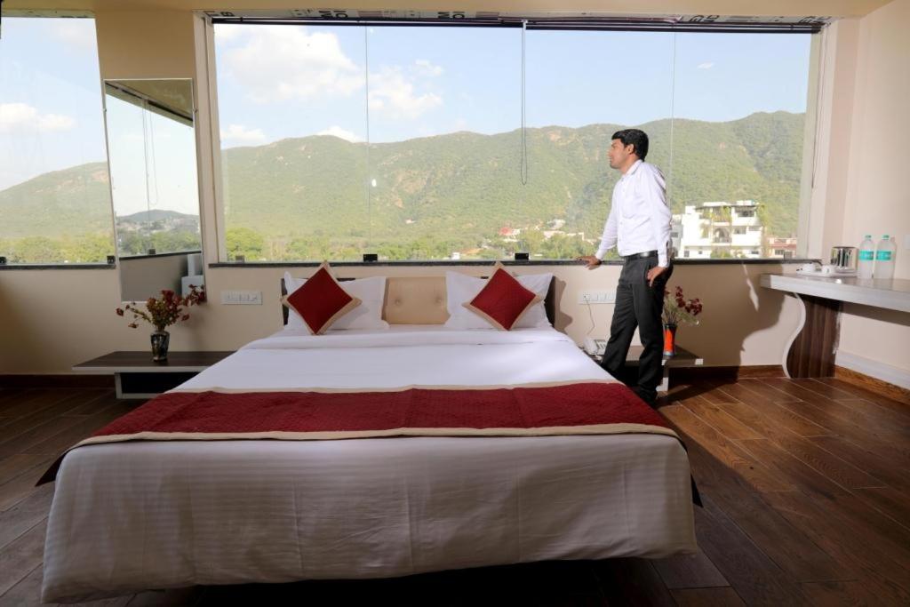 Rock Star Hotel photo 1