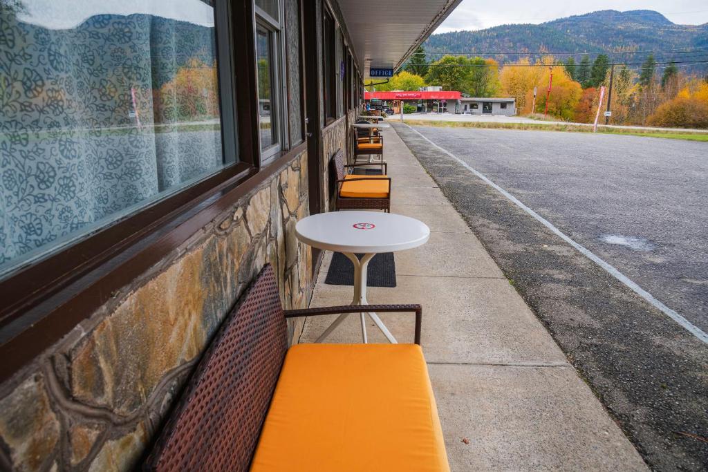 Lakeview Motel photo 4