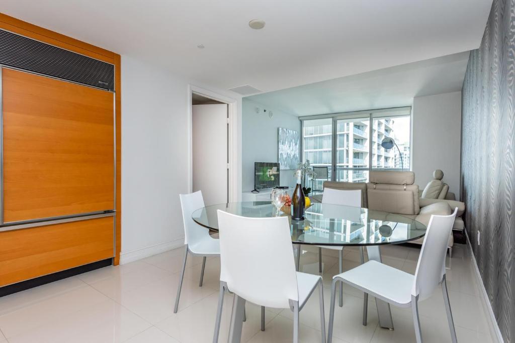 Апартаменты (Апартаменты), W MIAMI BRICKELL Apartments