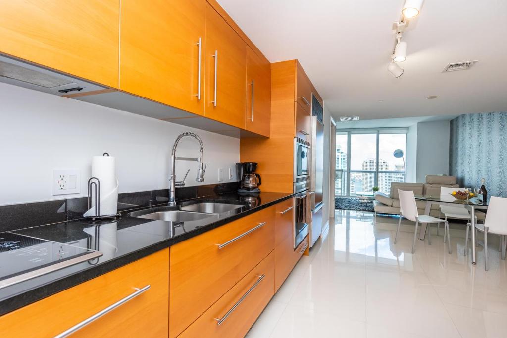 Апартаменты (Апартаменты), W MIAMI BRICKELL Apartments