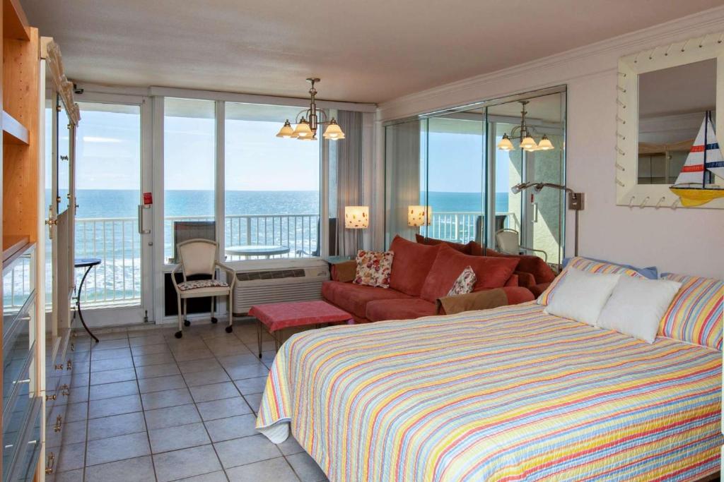 Pirates Cove Condo Unit #717 image
