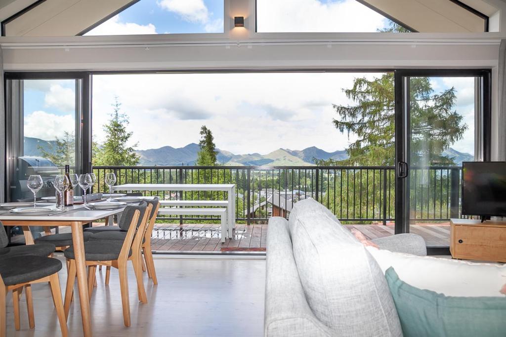 Jacks Lodge - Hanmer Springs Townhouse photo 1