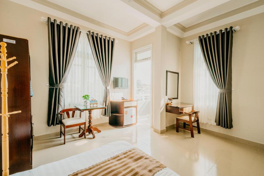 LE PHUONG HOTEL