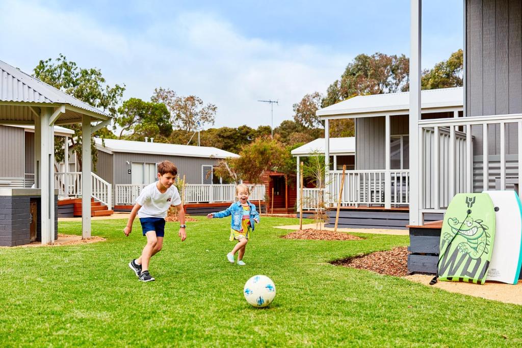 Torquay Foreshore Caravan Park photo 3