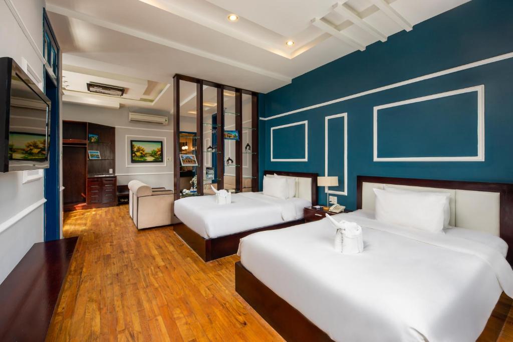 Сьюит (Семейный люкс), Sofia Boutique Hotel