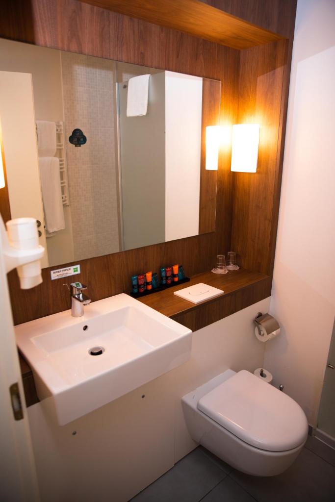 Двухместный (Двухместный номер «Премиум» с 1 кроватью, вид на лес), Ibis Styles Vilnius