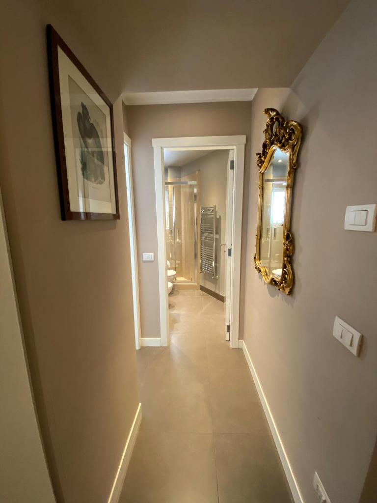 Acacia Apartment Naples Short Lease photo 3