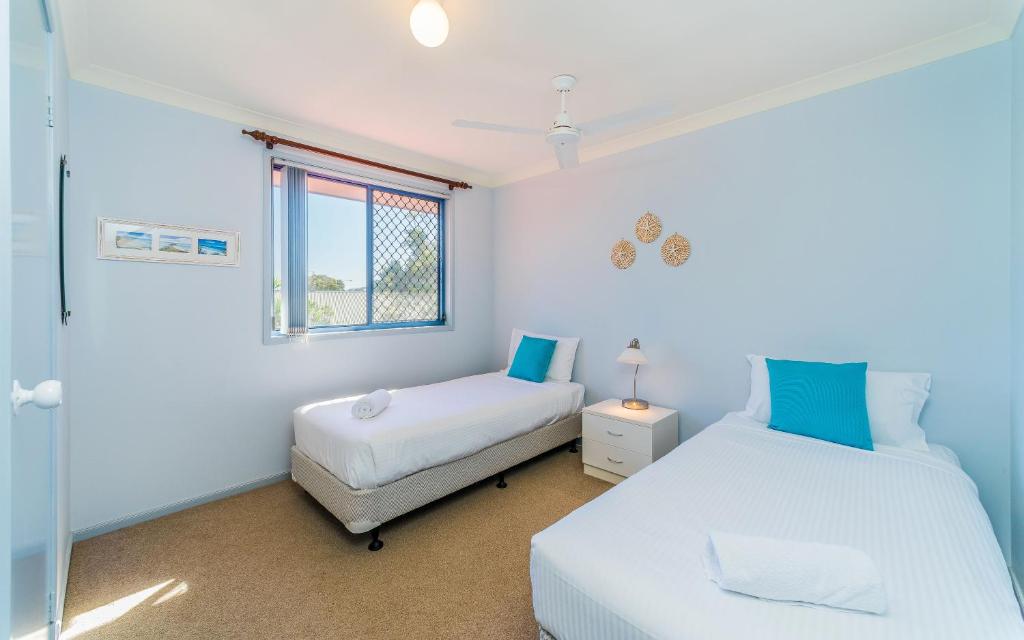 Beachside 2 - LJHooker Yamba photo 4