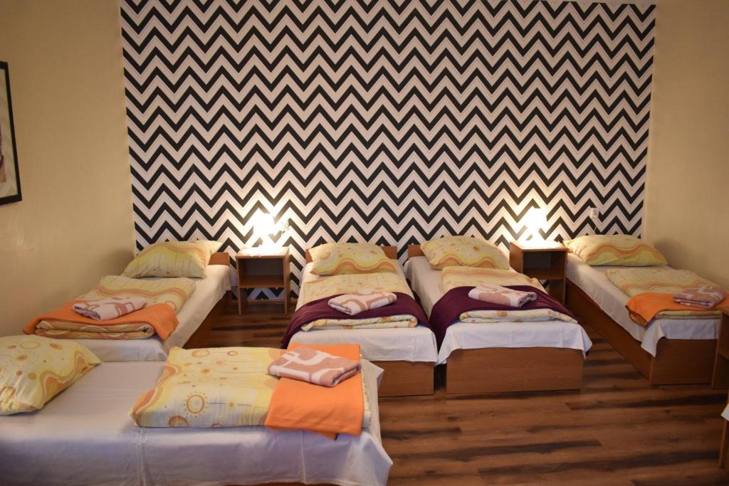 Семейный (Пятиместный номер с собственной ванной комнатой), Green Hostel