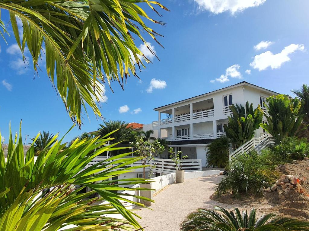 B1 APARTMENT with Balcony at JAN THIEL Curacao photo 2